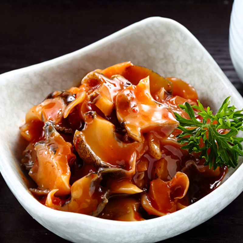 Seasoned conch flakes