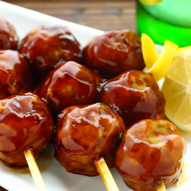 Griled chicken ballis with charcoal